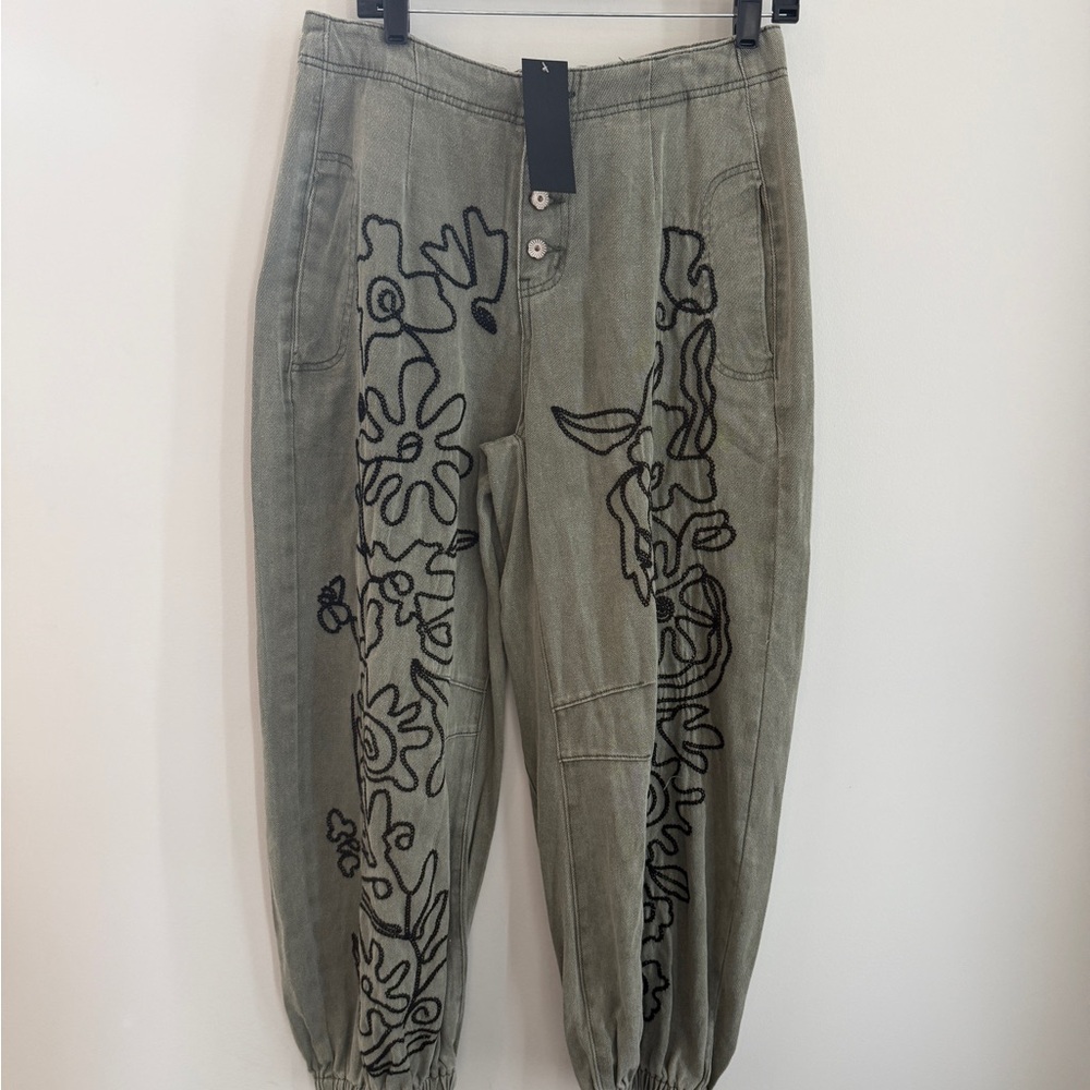 POL Artistic Green Women's Trousers